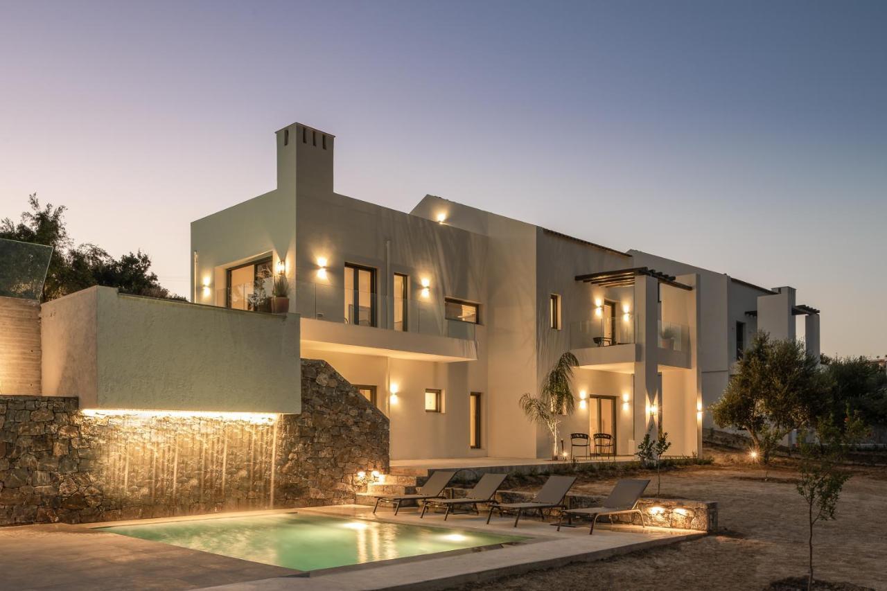 Arbora - 2 Pools Waterfall&jetted Tub Villa Skaleta
