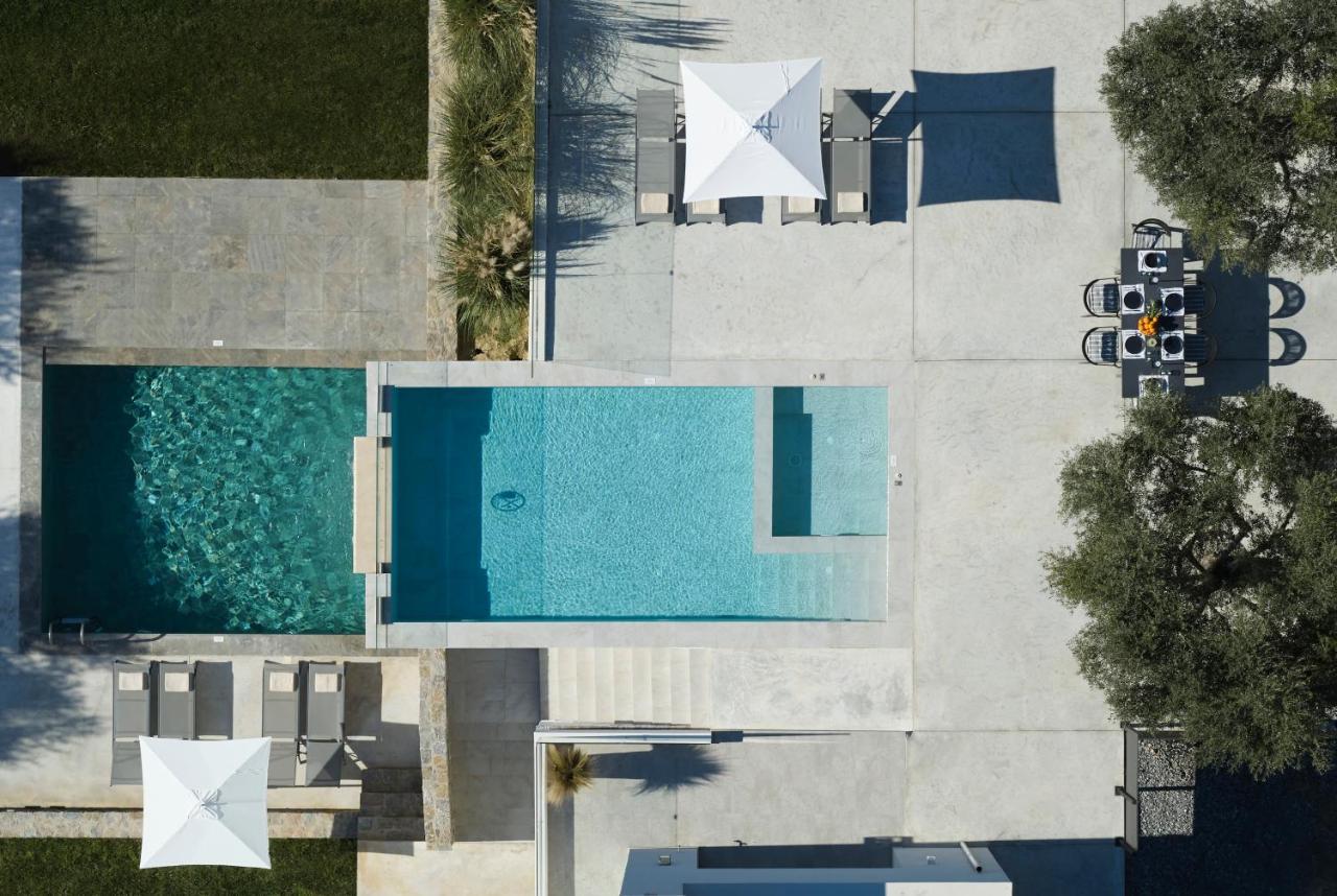 Arbora - 2 Pools Waterfall&jetted Tub