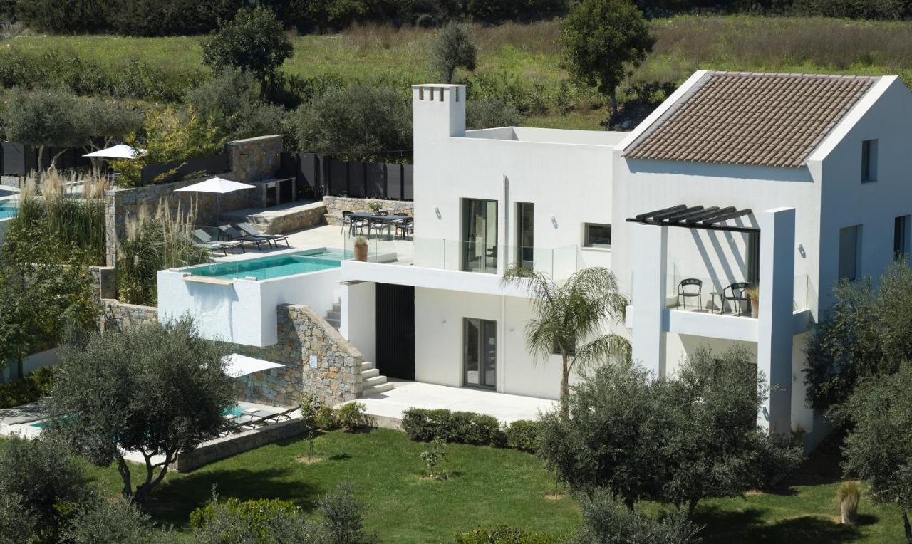 Arbora - 2 Pools Waterfall&jetted Tub Villa